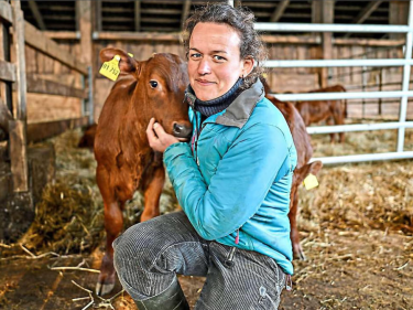 Das UN-Jahr der Landwirtin 2026 rückt die Bedeutung von Frauen in der Landwirtschaft weltweit in den Mittelpunkt.
