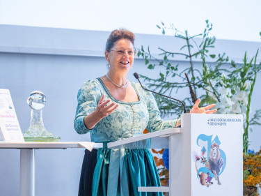 Bayerische Sprachwurzel für Landesbäuerin Singer