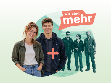 Bild von der nächsten Generation und der Familie im Hintergrund mit dem Schriftzug wir sind mehr
