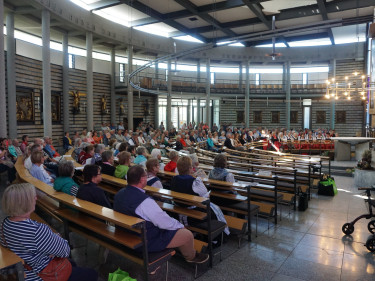 Auftakt des Bezirkschöretreffens bildete ein gemeinsames Kirchenkonzert in der Pfarrkirche „Unbefleckte Empfängnis Mariä“