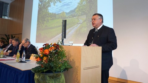 Bauernpräsident Walter Heidl eröffnet in Herrsching die Landesversammlung des Bayerischen Bauernverbandes