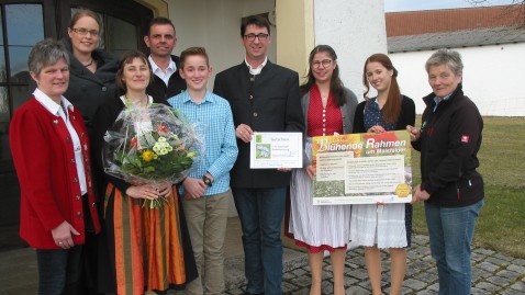 Familie Miehling wird mit dritten Preis ausgezeichnet