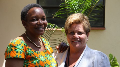 Daphne Muchai und Anneliese Goeller