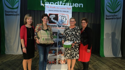 Spendenübergabe der BBV Landfrauen Forchheim