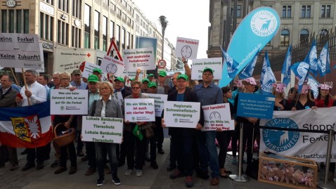 Kreisobmann Martin Flohrschütz bei der Demo in Berlin, Bundestrat