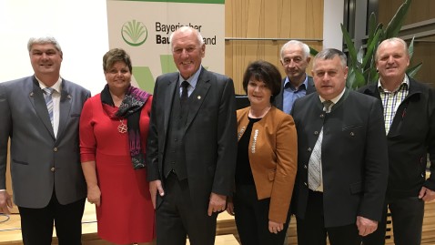Ehrenamt aus Forchheim gratuliert
