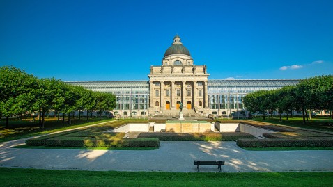 Die Bayerische Staatskanzlei in München