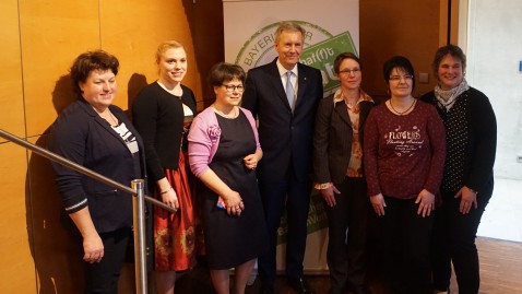 Bild vom Landfrauentag mit Kreisvorstandschaft und Christian Wulff