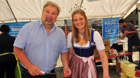 Milchprinzessin Miriam Weiß und Käse-Sommelier Markus Raupach