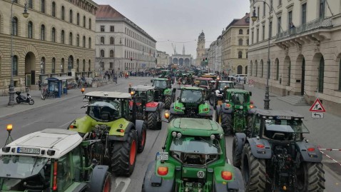 Schlepper auf dem Odeonsplatz