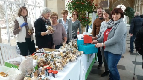 2019-11-25-Plätzchenaktion-für-den-guten-Zweck