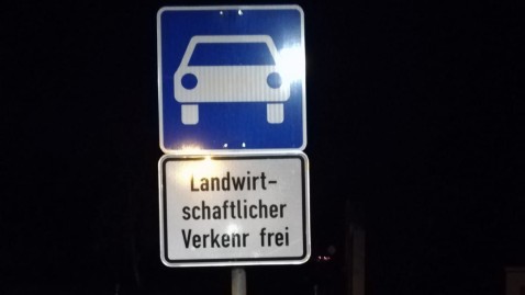 Bundesstraße Landwirtschaft erlaubt