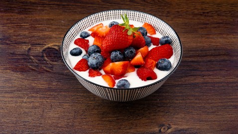 Joghurt mit Beeren