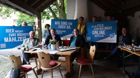 2021-07-05-Flurgang mit Hofgespräch im KV Regensburg