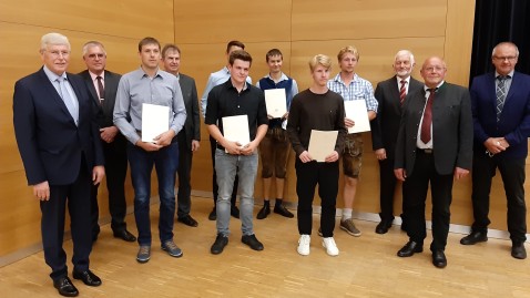 Landwirtschaftsschüler bei Freisprechungsfeier