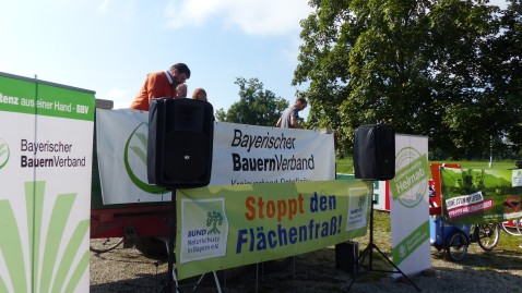 Fahrraddemo gegen Ausbau B12