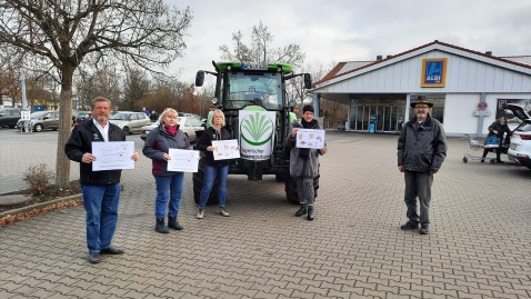 Bayernweite Aktionen vor Discounter