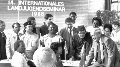 7-Gustav Sühler bei Internationalem Landjugendseminar 1988