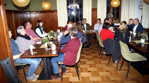 Dorfhelferinnen und Betriebshelfer