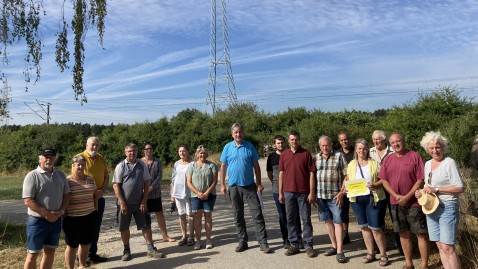Juraleitung und Umspannwerk in Ludersheim
