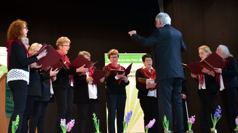 Chor in der Steinachtalhalle