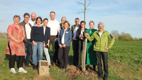 Enthüllung einer Gedenktafel an der Joseph-Göppel-Eiche mit PS