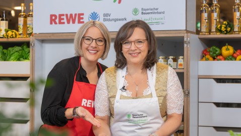 Landfrauen on tour kochen vor der Kamera