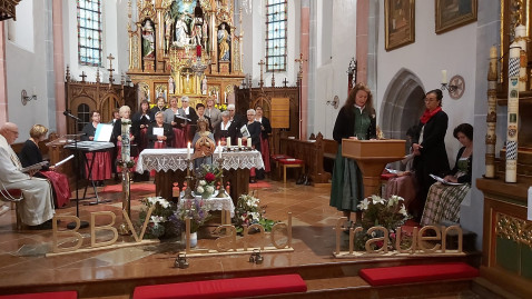 Feierliche Maiandacht des Kreisverbands Altötting in Tyrlaching