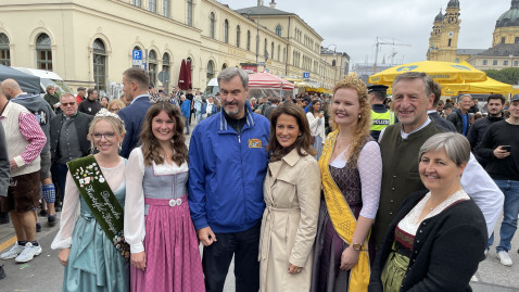 14. Bauernmarktmeile mit Markus Söder, Michaela Kaniber, Christiane Ade, Günther Felßner