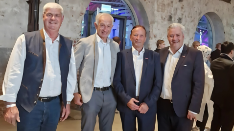 v.l.n.r. Hermann Greif Bezirkspräsident BBV Ofr., Dr. Wilhelm Böhmer Direktor BBV Ofr. & Ufr., Wolfgang Jacob Präsident HWK Ost-TH und Matthias Grassmann Präsident HWK Ofr.