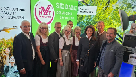Ministerin Kaniber auf der Rottalschau 2025