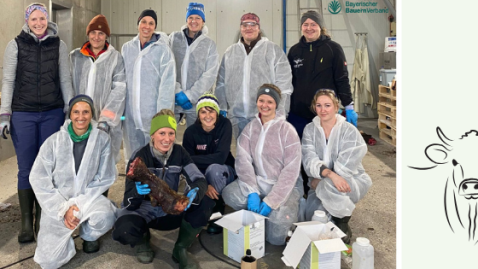 Bäuerinnen beim Klauenpflegekurs für Frauen