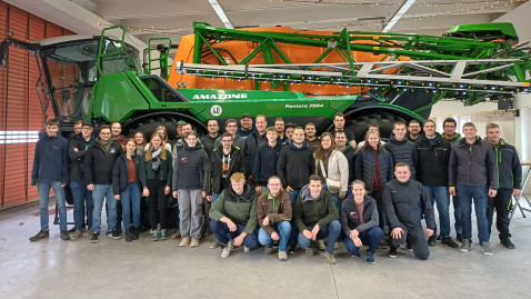 Gruppenbild bei Amazone