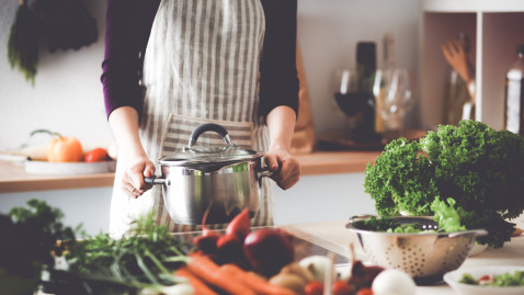 Küche Lebensmittelzubereitung