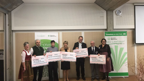 Spendenscheckübergabe