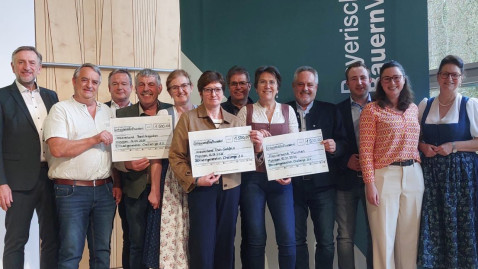 gruppenfoto-siegerehrung