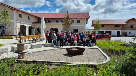 Tagesfahrt zum Erlebnisbauernhof Pflügler KV NEA-BW