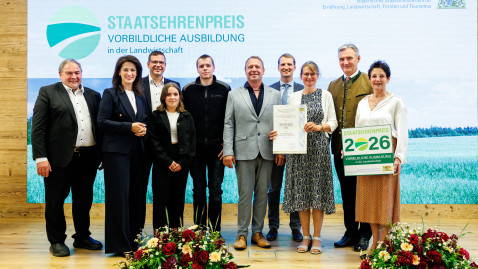 Staatsehrenpreis für vorbildliche Ausbildung