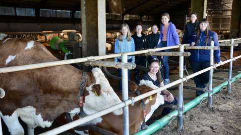 Sechs Mädchen beim Girls' Day
