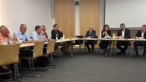 Krisengespraech Schweinemarkt Juli 2026 beim Bayerischen Bauernverband