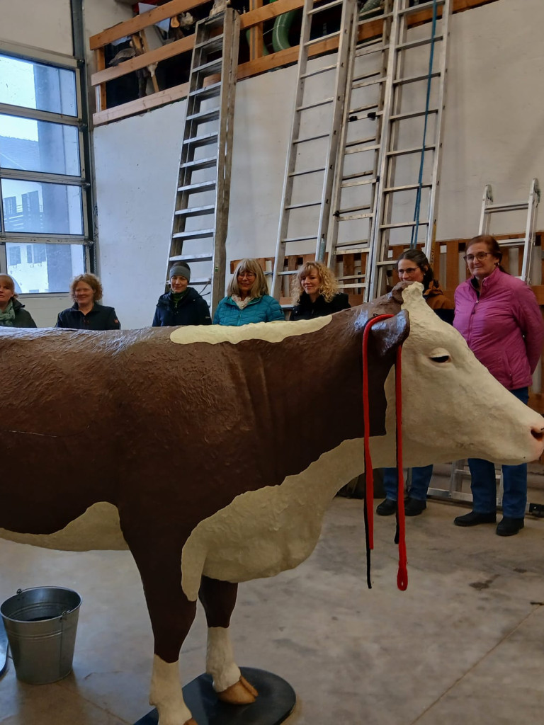 Geburtshilfekurs mit Modellkuh "Kathi"