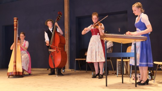 Landfrauentag Starnberg 2018 Die Früah-Musi aus dem Brunnthal