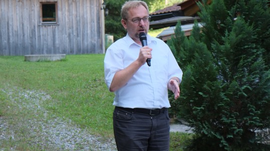 Bürgermeister Beuting bei seiner Ansprache