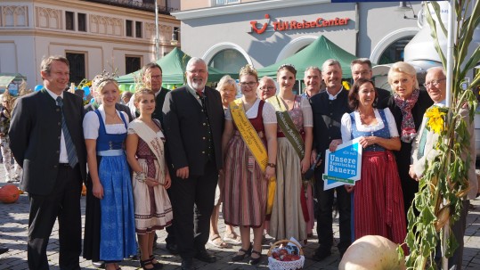 Mit den königlichen Hoheiten wollten alle gerne auf das Bild.