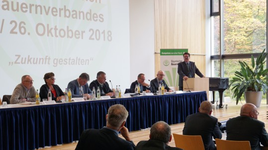 Podium Fuchtel KO-Tagung Staatssekretär Hans-Joachim Fuchtel im Haus der bayerischen Landwirtschaft