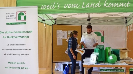 Einkaufen auf dem Bauernhof auf der Fachtagung Diversifizierung in Herrsching