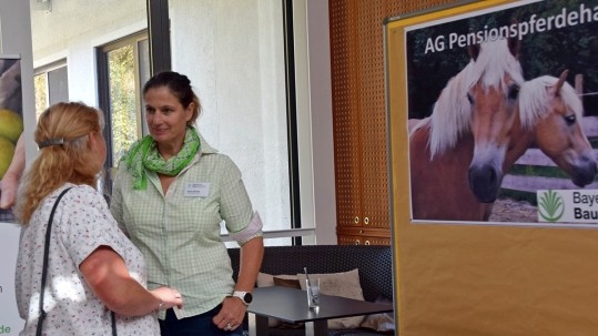 Die Pensionspferdehalter in Bayern zeigen Möglichkeiten, sich ein weiteres betriebliches Standbein aufzubauen