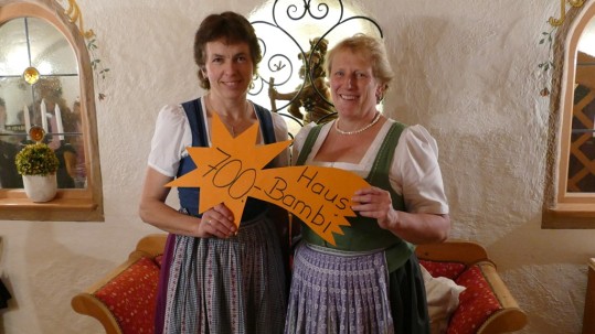 Spendenübergabe der Niklasreuther Bäuerinnen