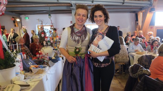 Kreisbäuerin Anita Painhofer und Katrin Lux