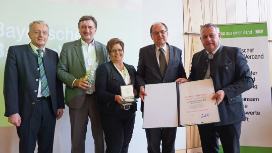 von links: BBV-Generalsekretär Georg Wimmer, Vizepräsident Günther Felßner, Landesbäuerin Anneliese Göller, Ex-Minister Christian Schmidt und Bauernpräsident Walter Heidl